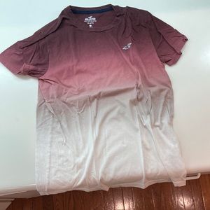 Hollister t shirt